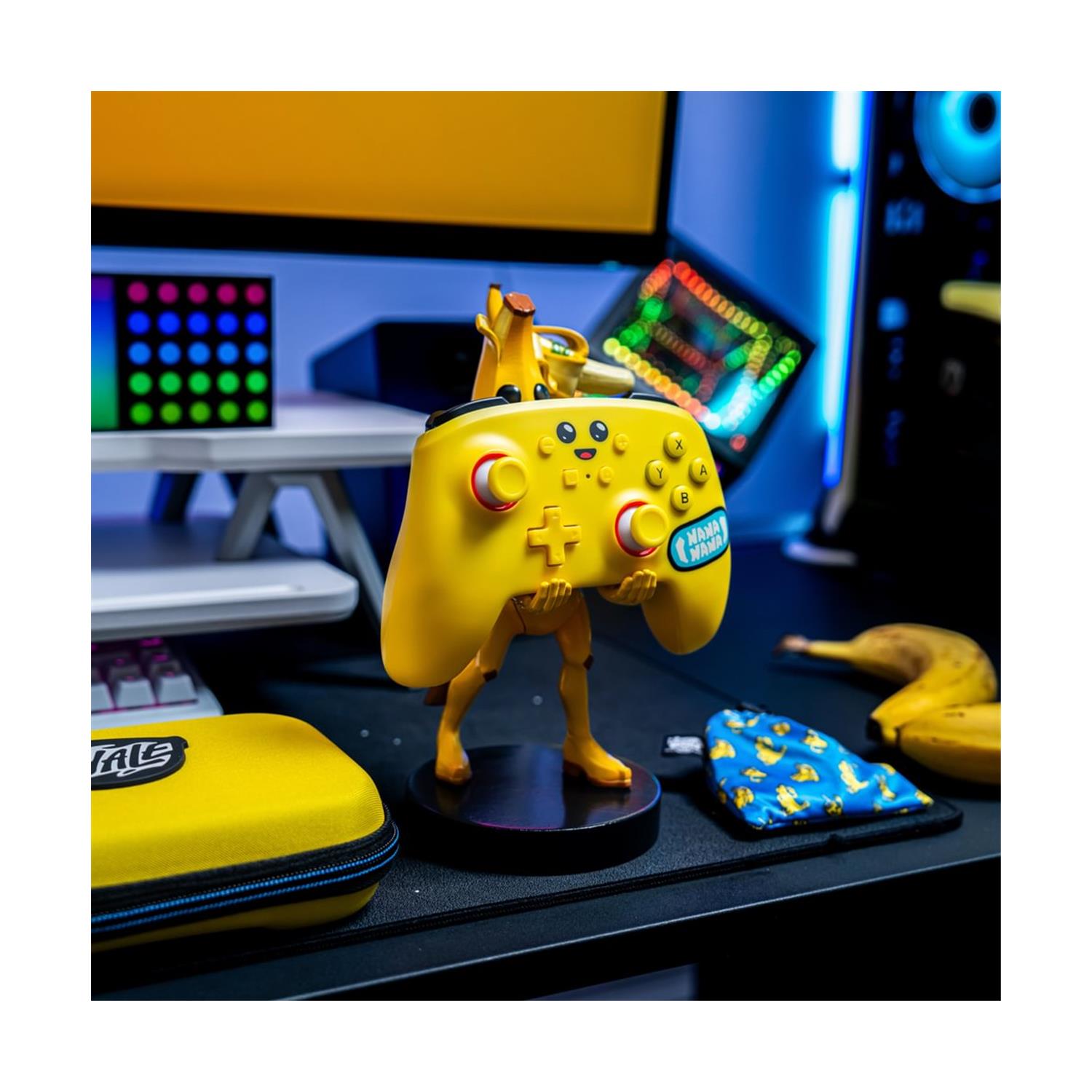 EXG Cable Guys: Fortnite - Peely Phone & Controller Holder (CGCRFN400585)