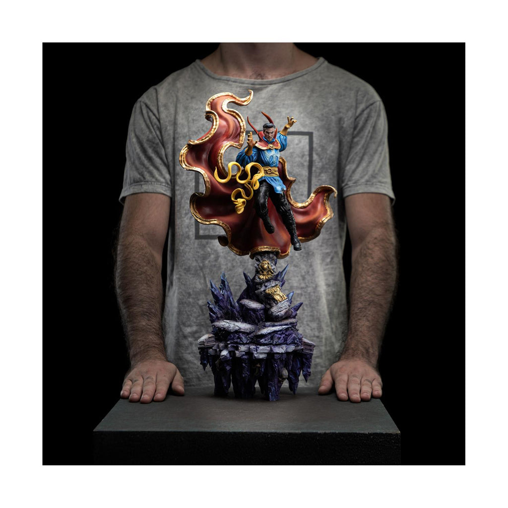 Iron Studios Deluxe: Marvel Comics - Dr. Strange Art Scale Statue (1/10) (MARCAS106124-10)