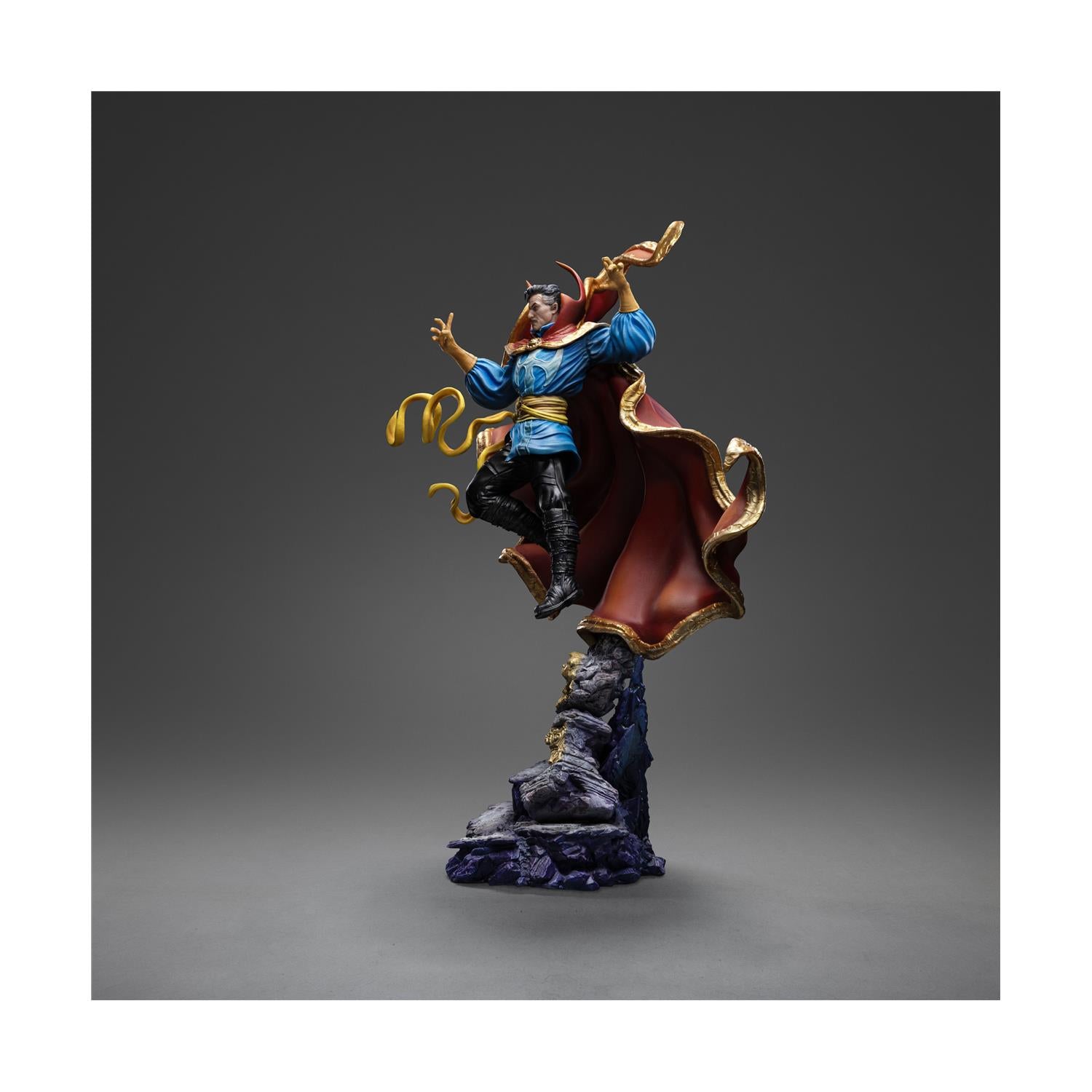 Iron Studios Marvel Comics - Dr. Strange Art Scale Statue (1/10) (MARCAS106224-10)