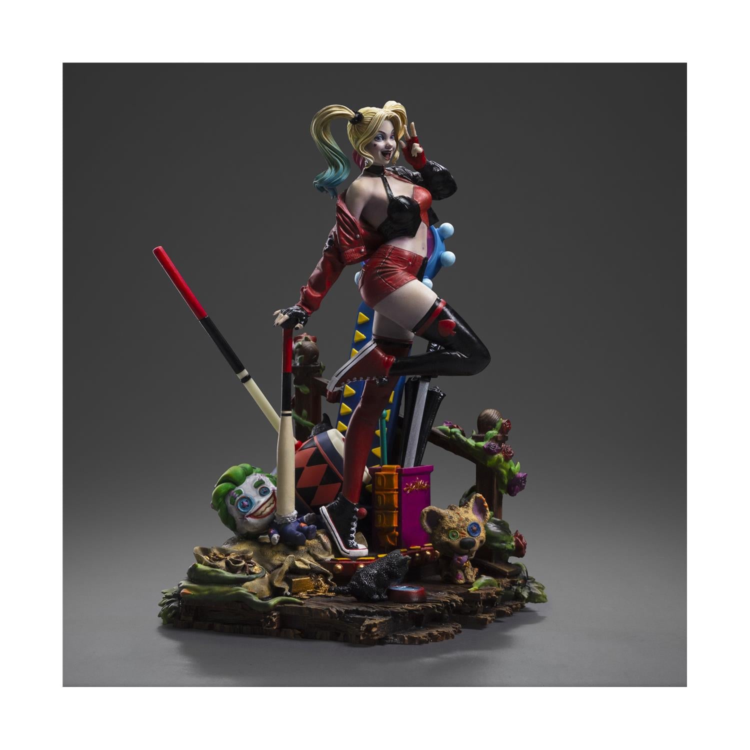 Iron Studios Deluxe: DC Comics - Harley Quinn (Gotham City Sirens) Art Scale Statue (1/10) (DCCDCG105924-10)