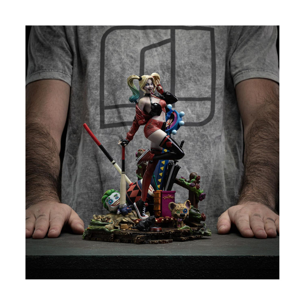 Iron Studios Deluxe: DC Comics - Harley Quinn (Gotham City Sirens) Art Scale Statue (1/10) (DCCDCG105924-10)