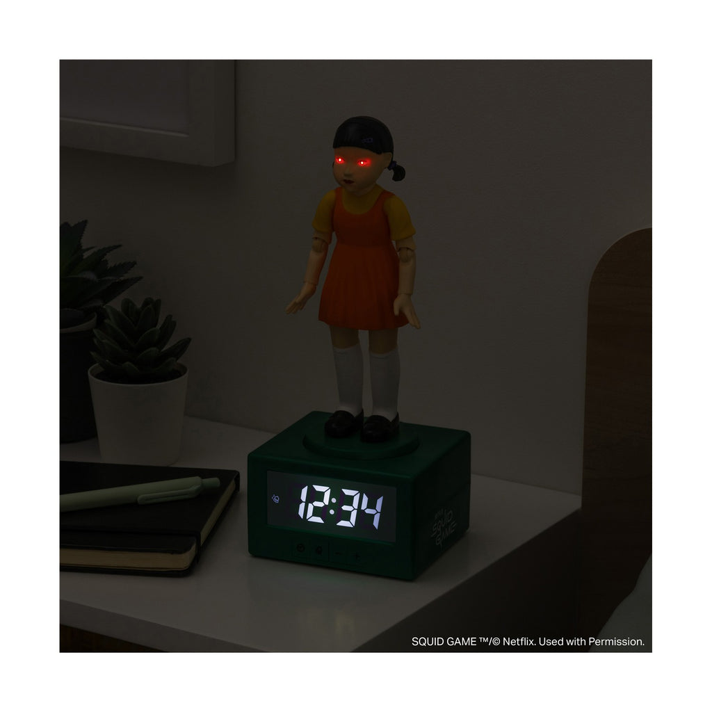 Paladone: Squid Game - Spirits Young Hee Alarm Clock (PP13305SG)