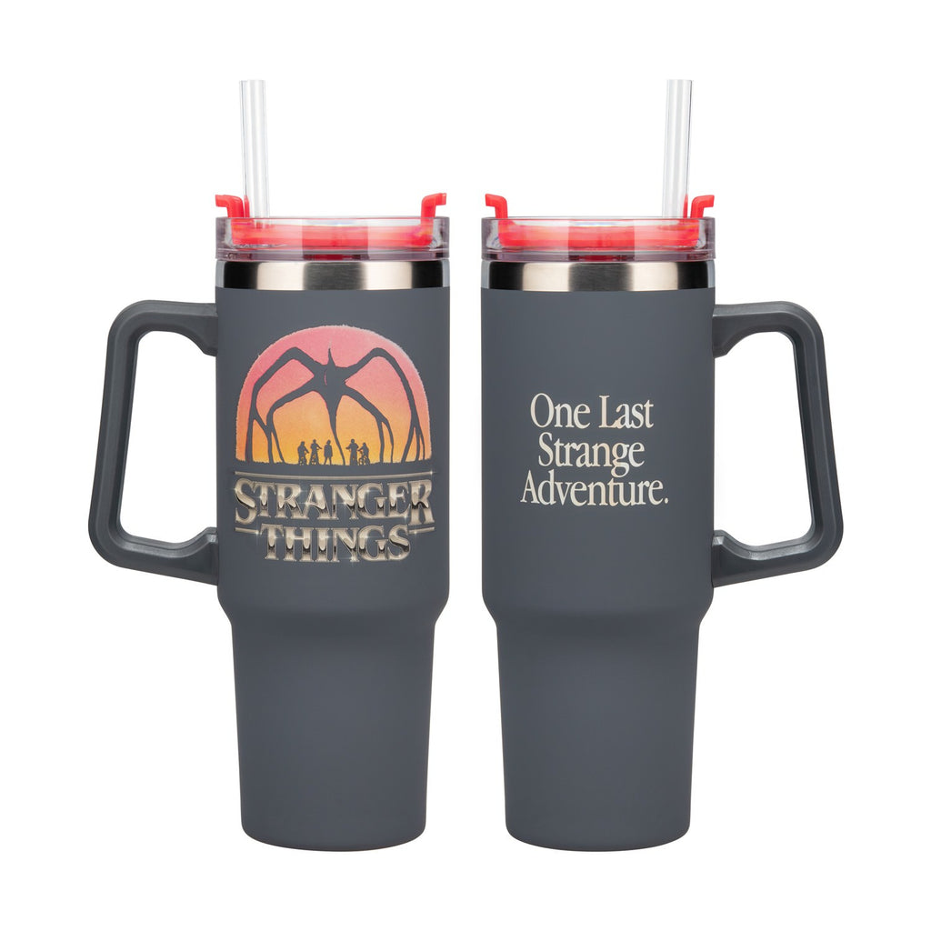 Paladone: Stranger Things 5 - 900ml Insulated Cup And Straw (PP14605ST)