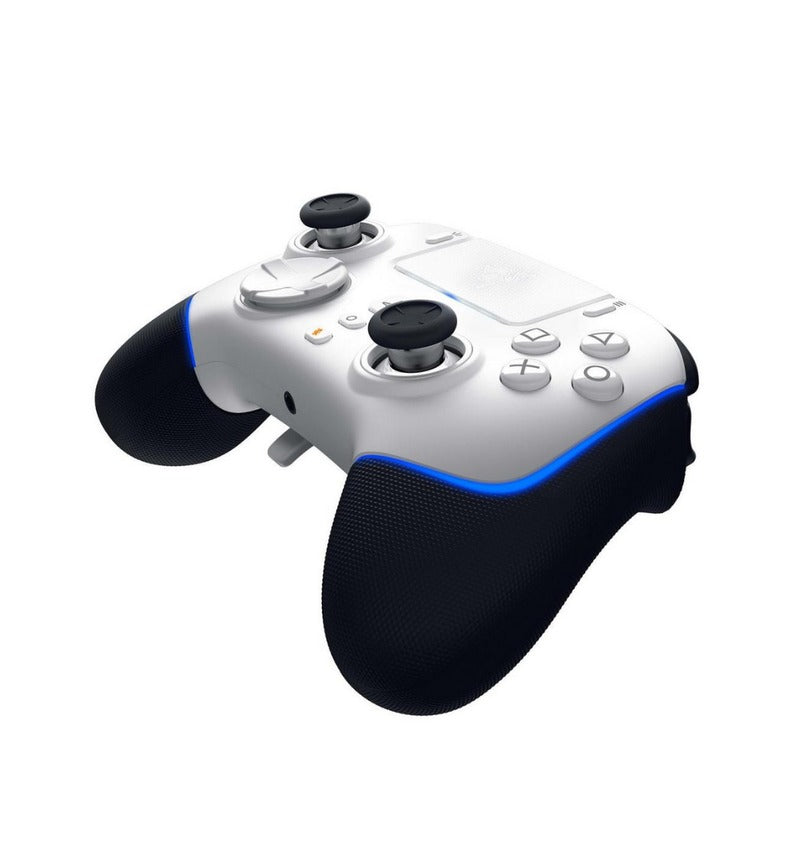Razer WOLVERINE V2 PRO WHITE – Wireless Gaming Controller – Mecha-Tactile Buttons – RGB – PS5/PC